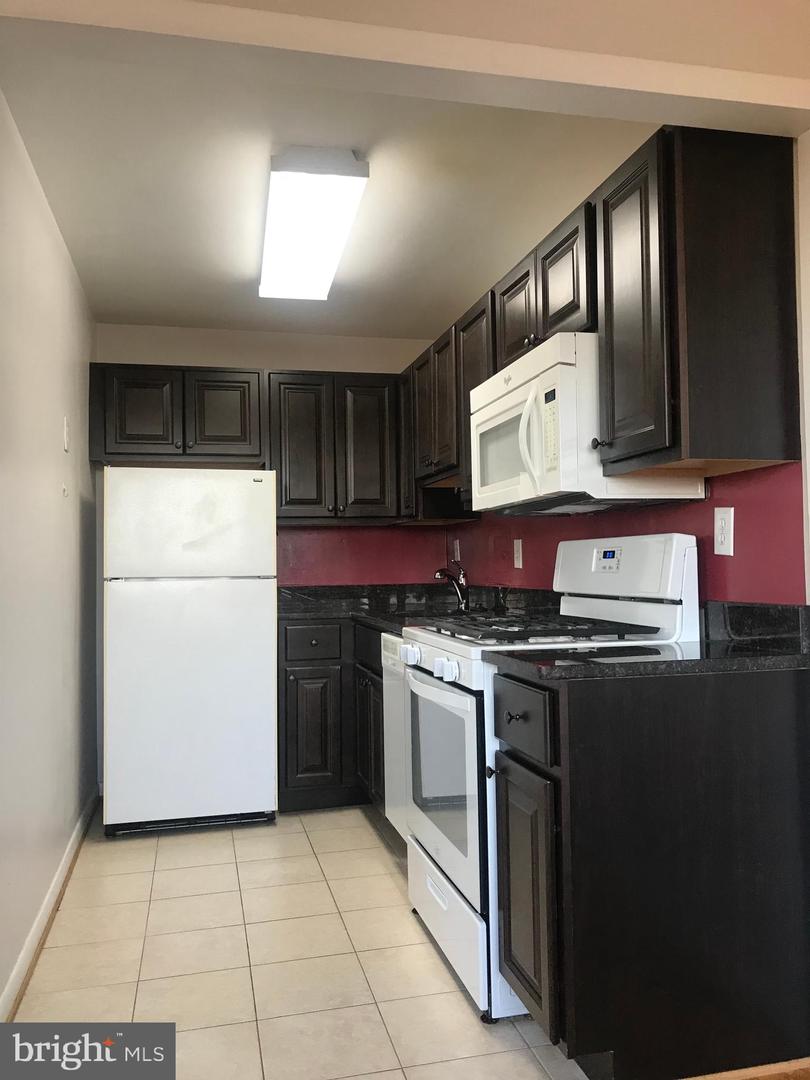 10201 Grosvenor PLACE Unit: 1524