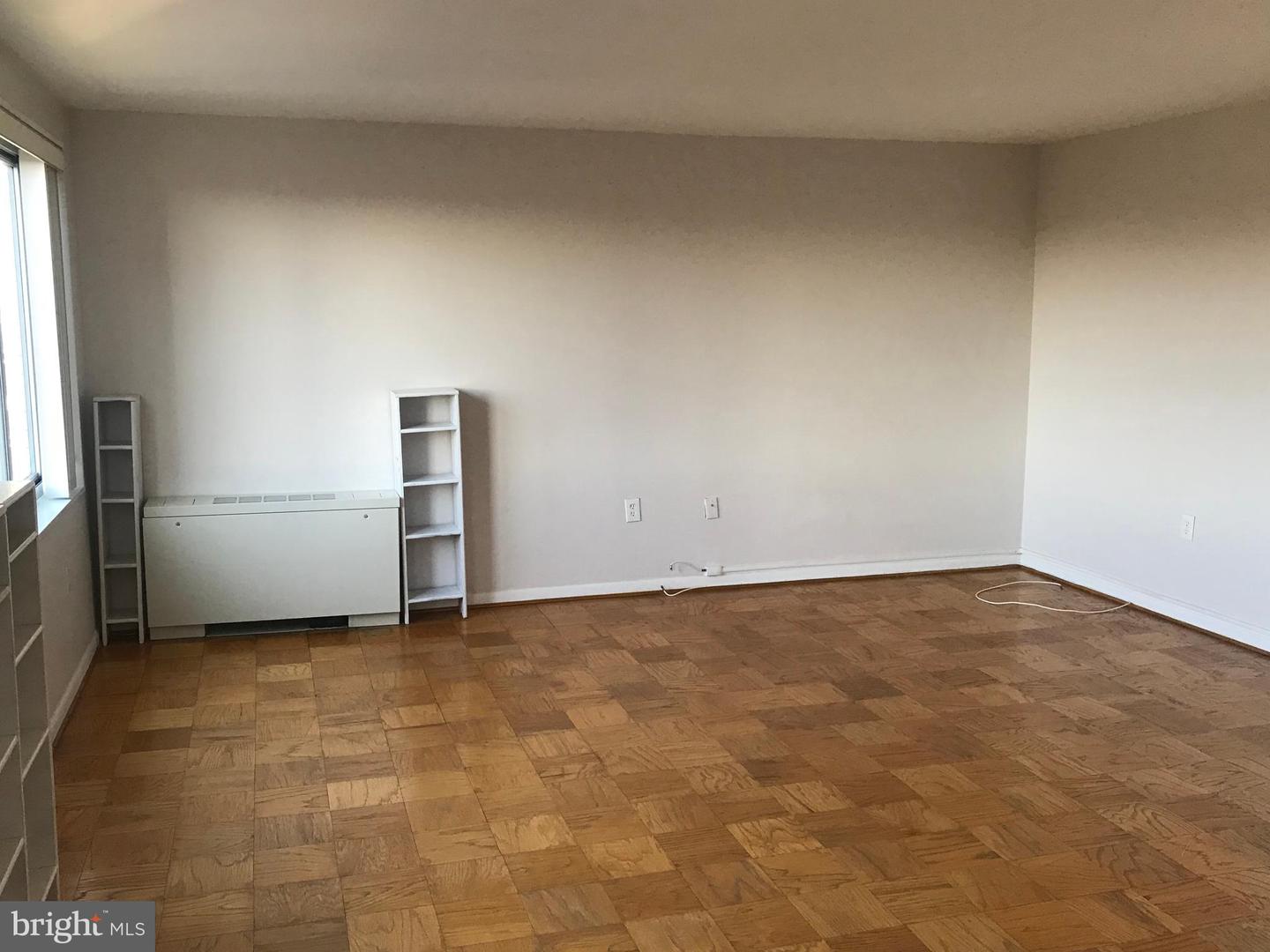 10201 Grosvenor PLACE Unit: 1524