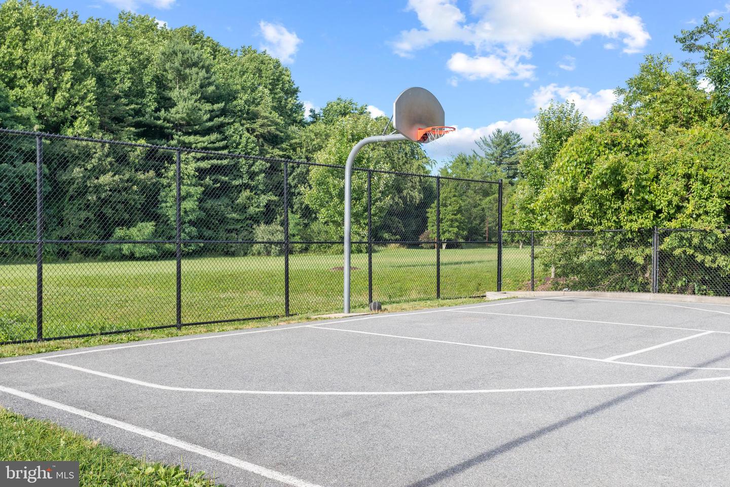 9804 Brookridge COURT