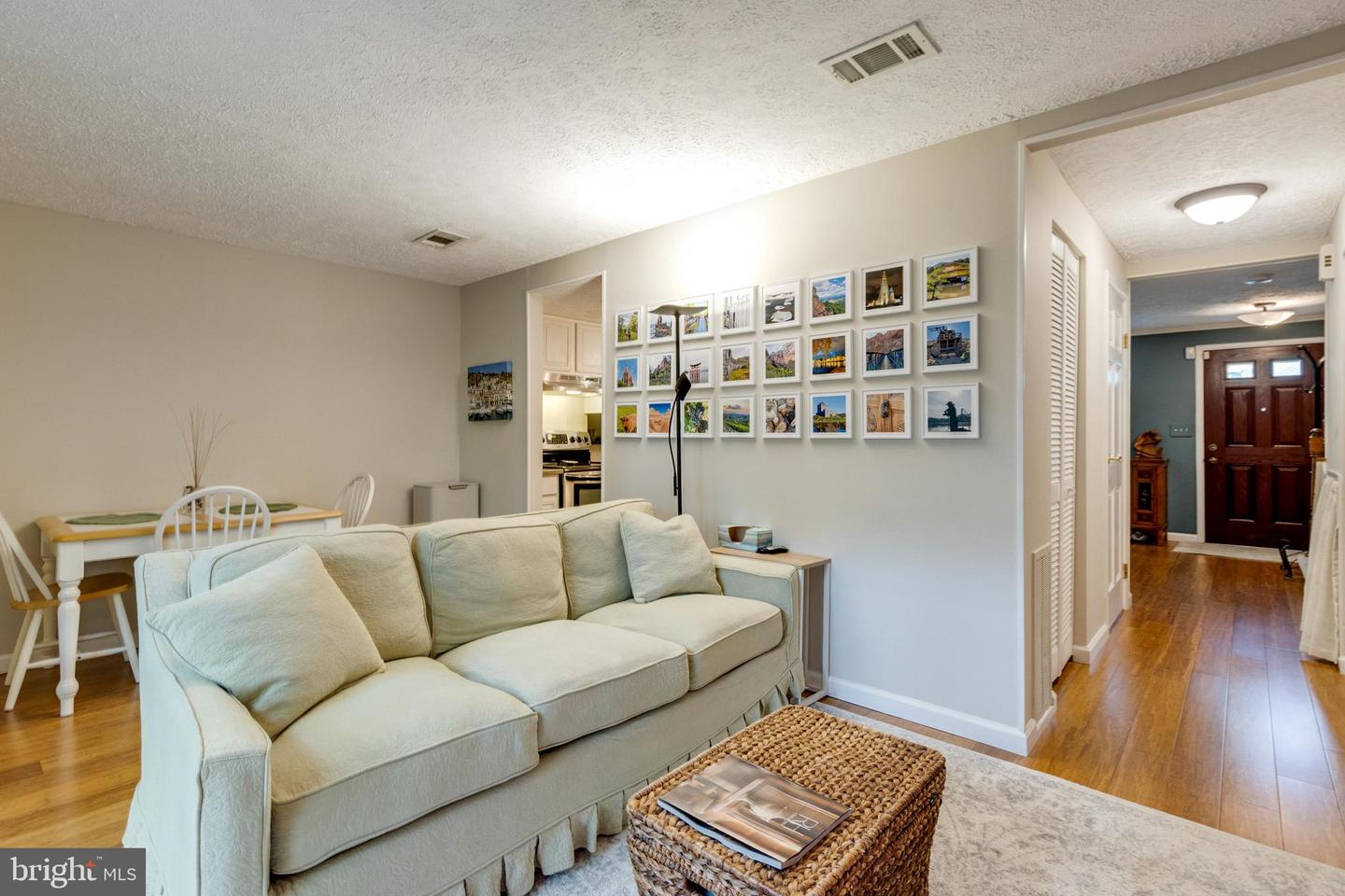 12518 Laurel Grove PLACE