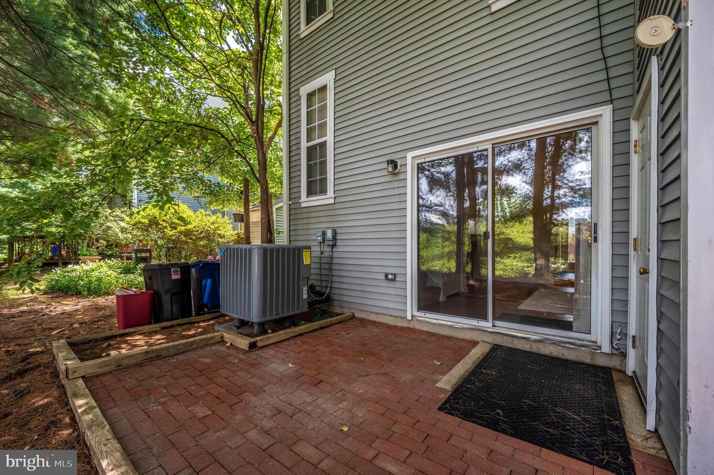 2927 McGee WAY