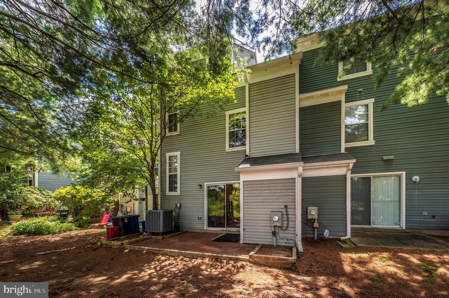 2927 McGee WAY