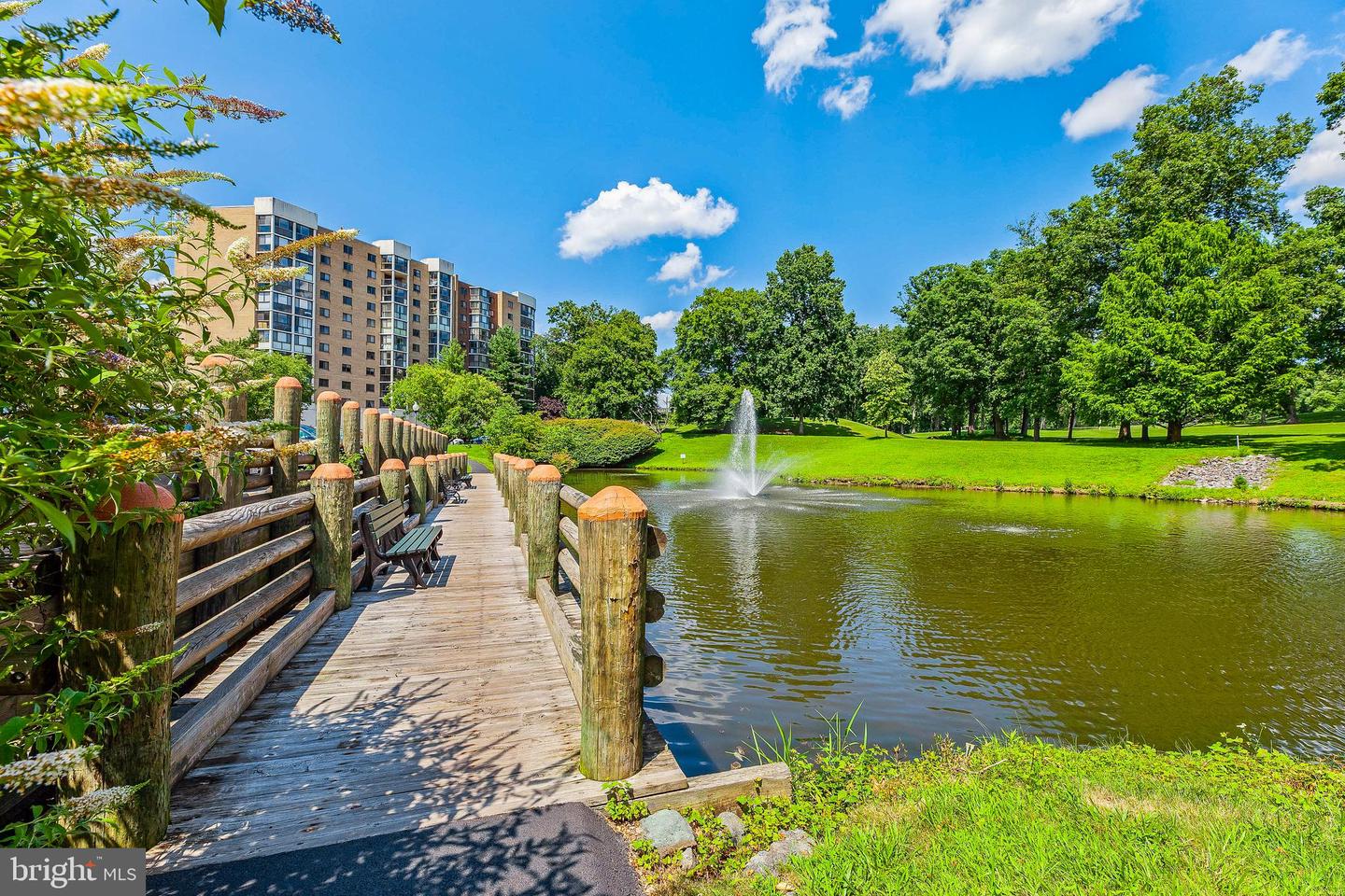 15101 Interlachen DRIVE Unit: 1-626