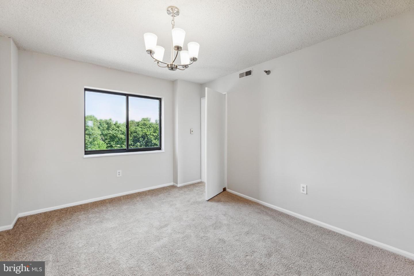 15101 Interlachen DRIVE Unit: 1-626