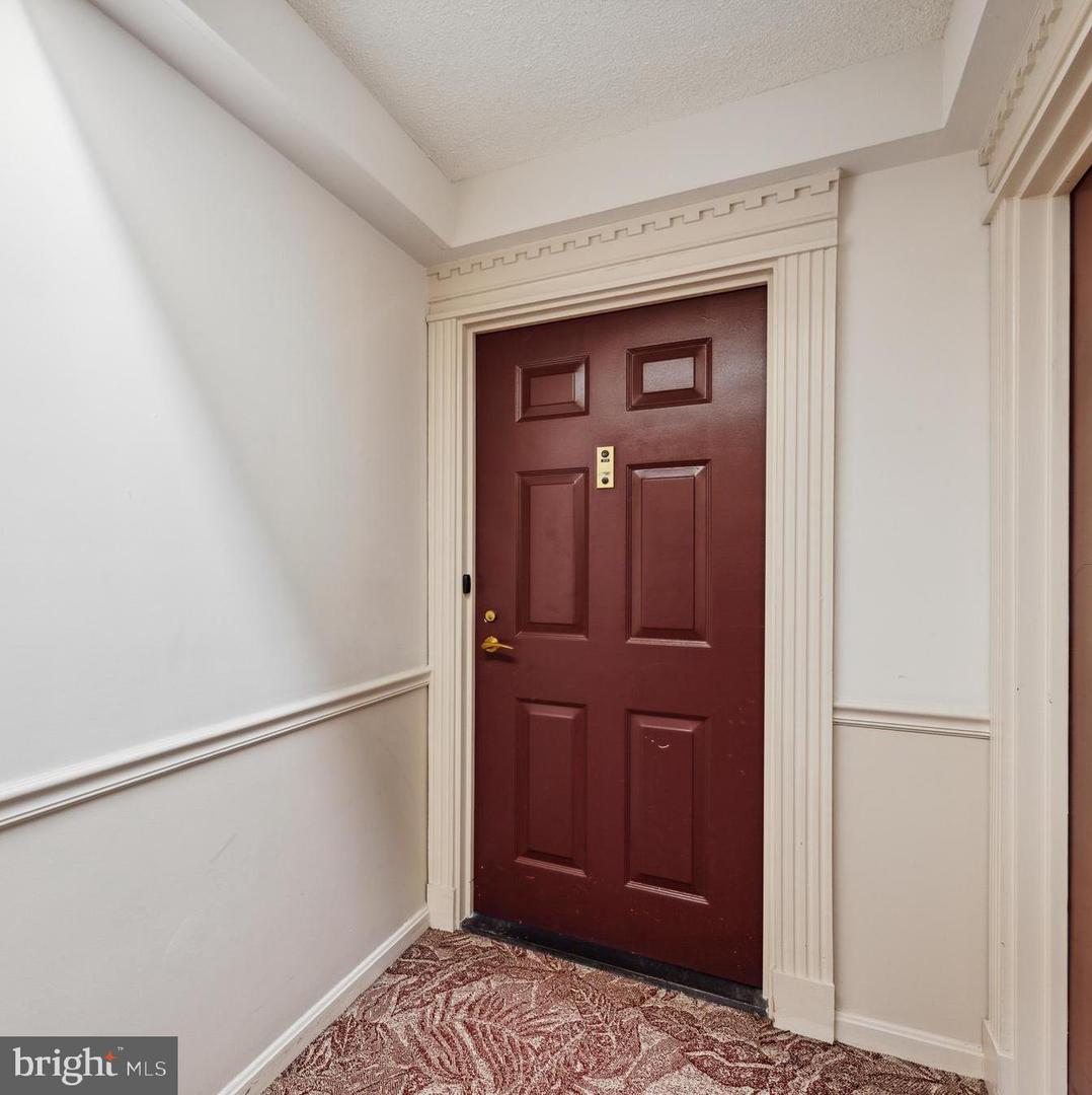 15101 Interlachen DRIVE Unit: 1-626