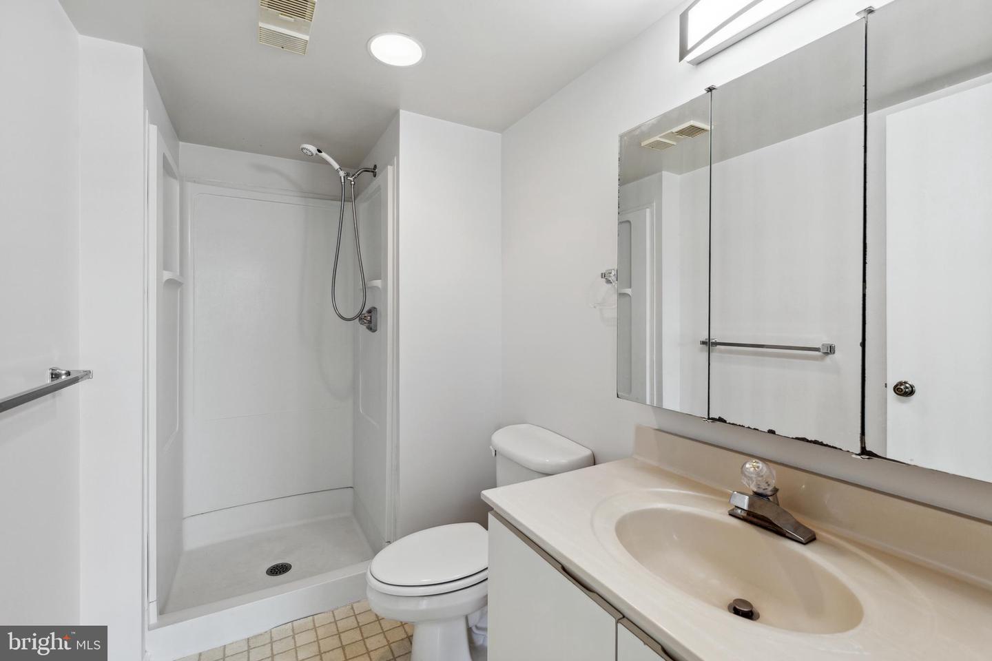 15101 Interlachen DRIVE Unit: 1-626