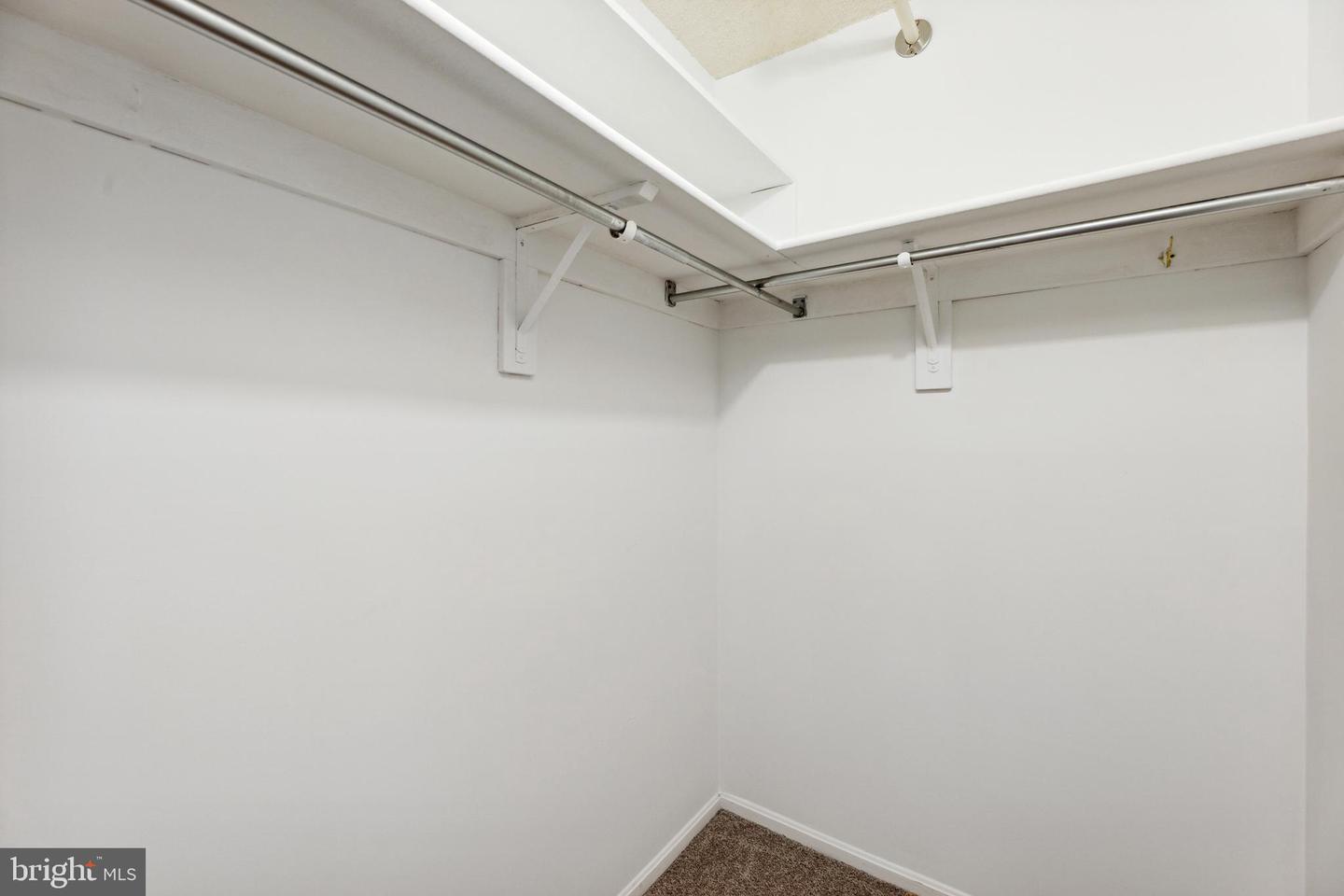15101 Interlachen DRIVE Unit: 1-626