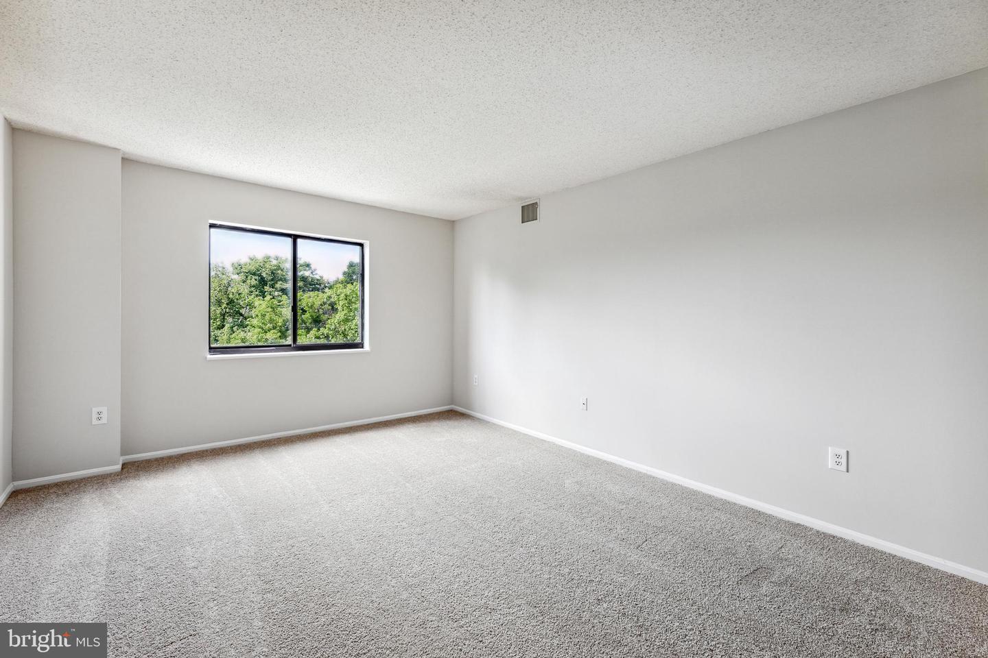 15101 Interlachen DRIVE Unit: 1-626
