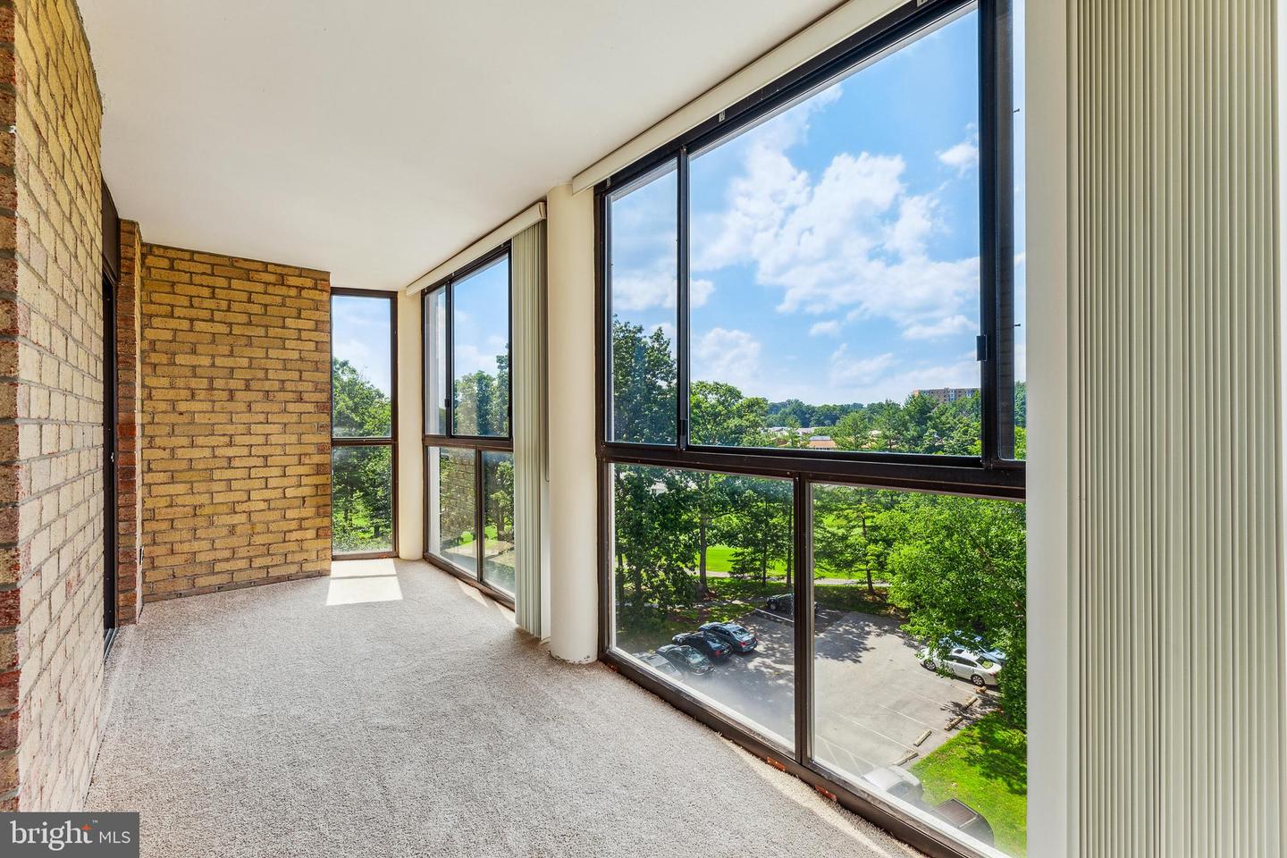 15101 Interlachen DRIVE Unit: 1-626