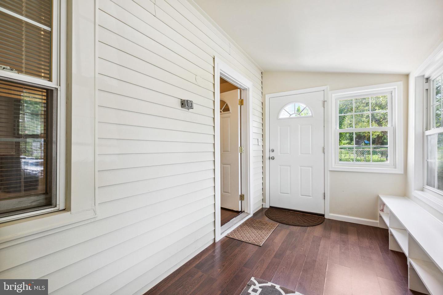 1002 Paul DRIVE