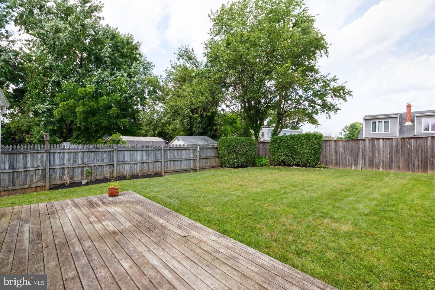 1002 Paul DRIVE