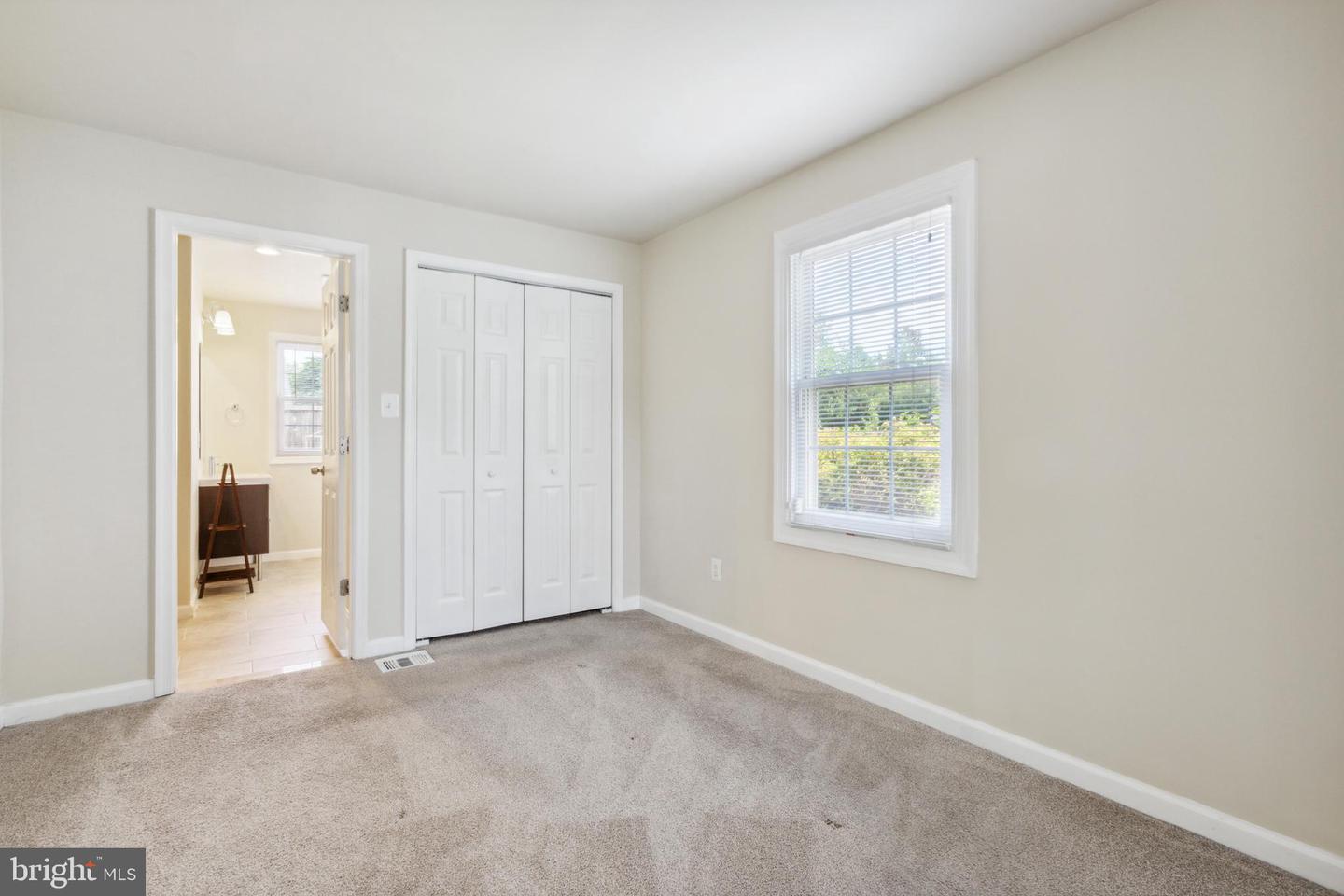 1002 Paul DRIVE