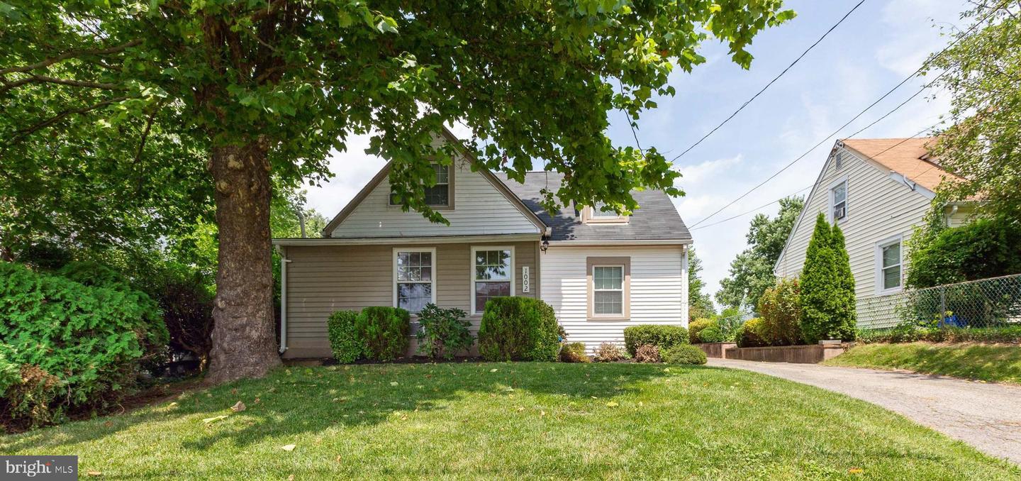 1002 Paul DRIVE