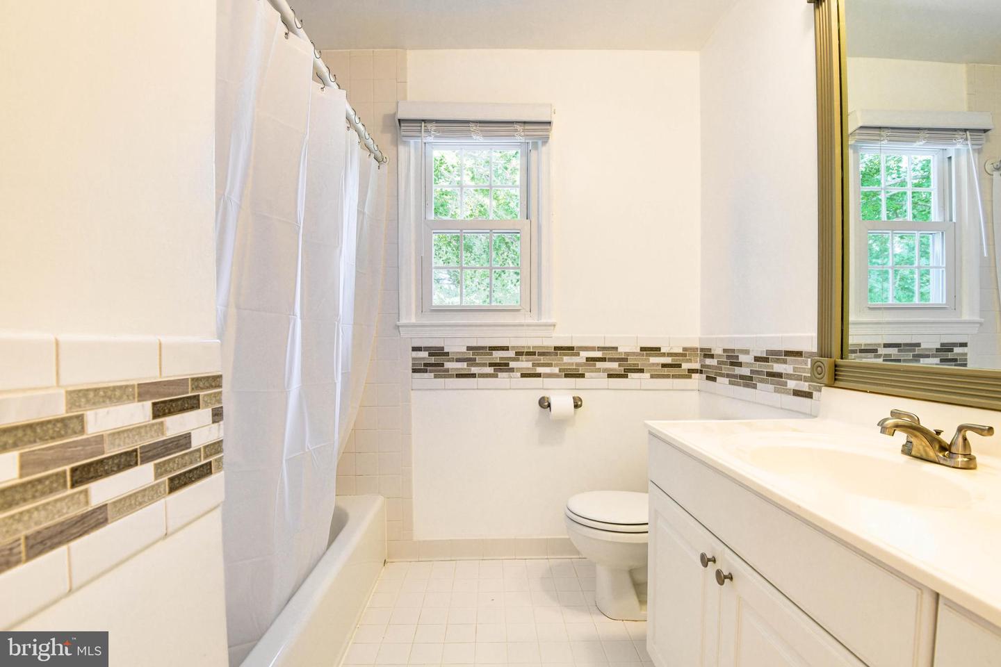 4633 Cherry Valley DRIVE