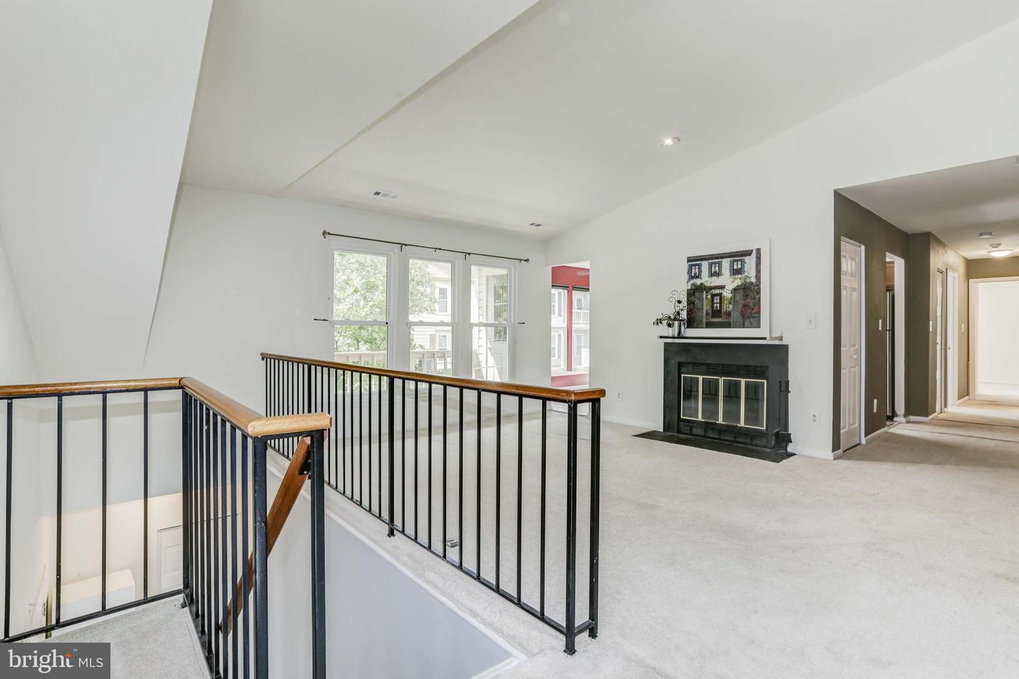 20193 Locustdale DRIVE Unit: 280