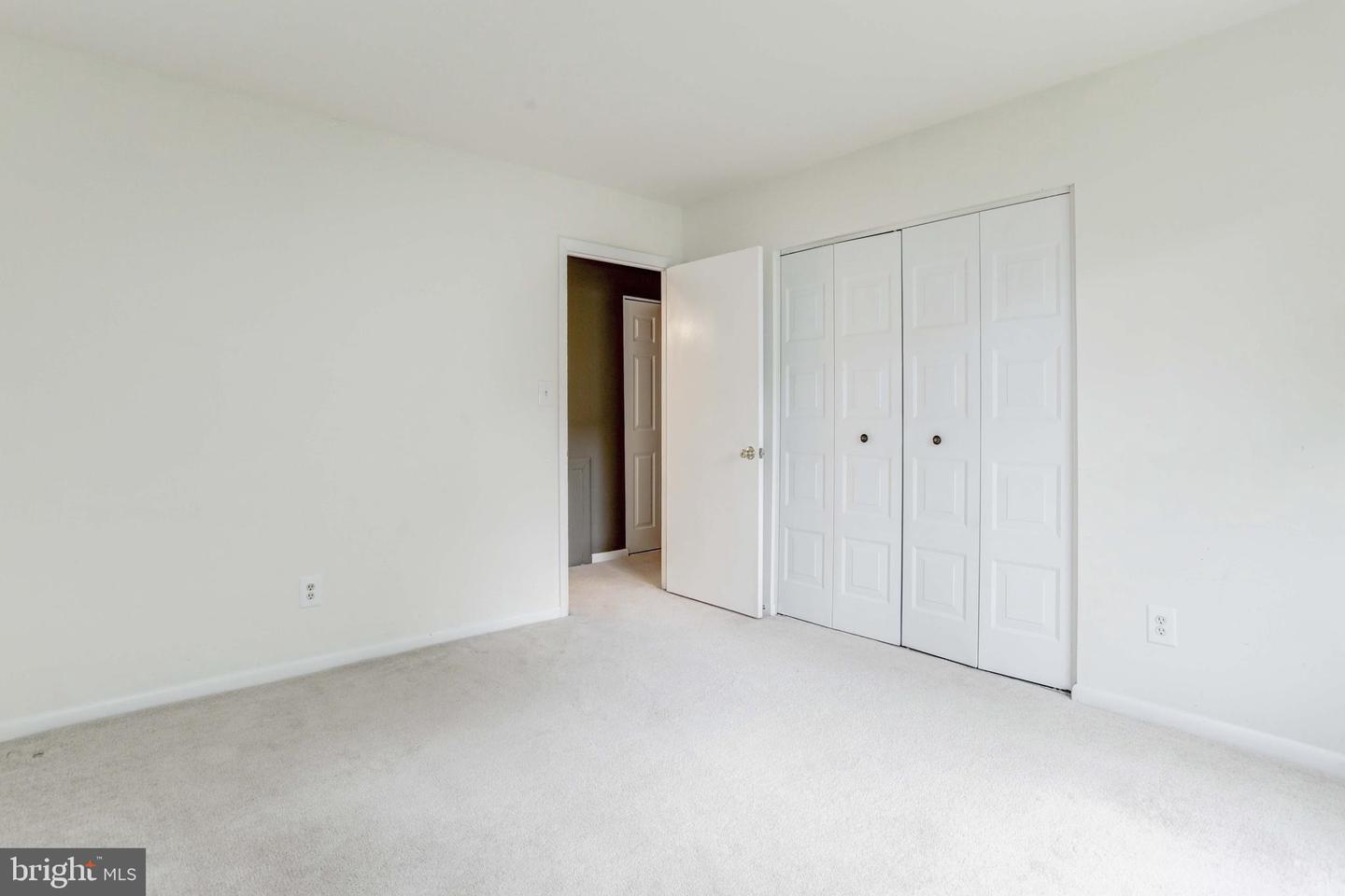 20193 Locustdale DRIVE Unit: 280