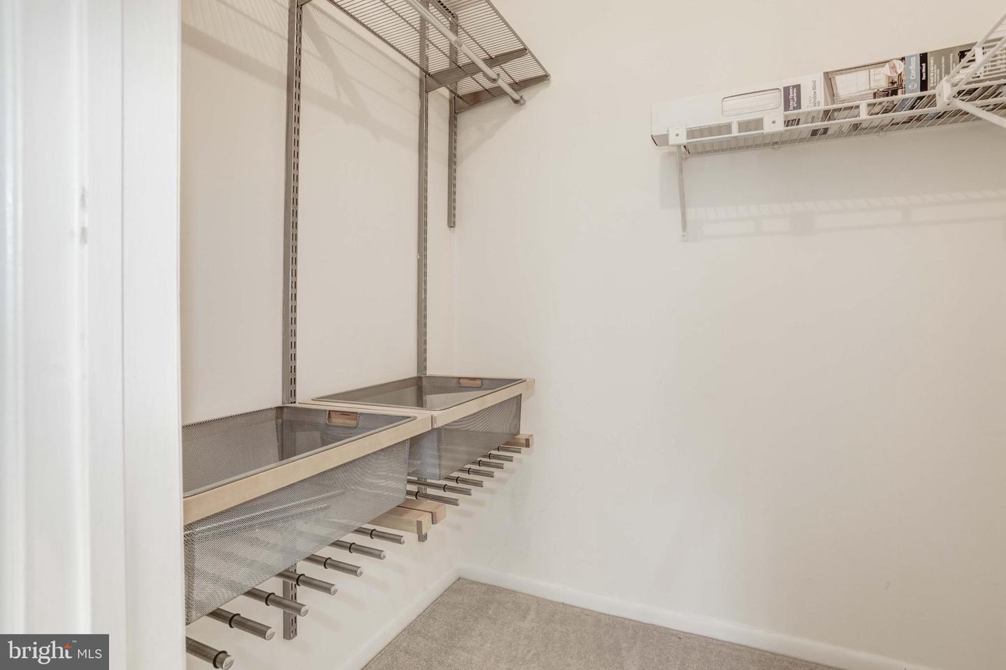 20193 Locustdale DRIVE Unit: 280
