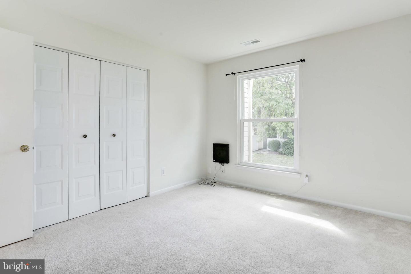 20193 Locustdale DRIVE Unit: 280