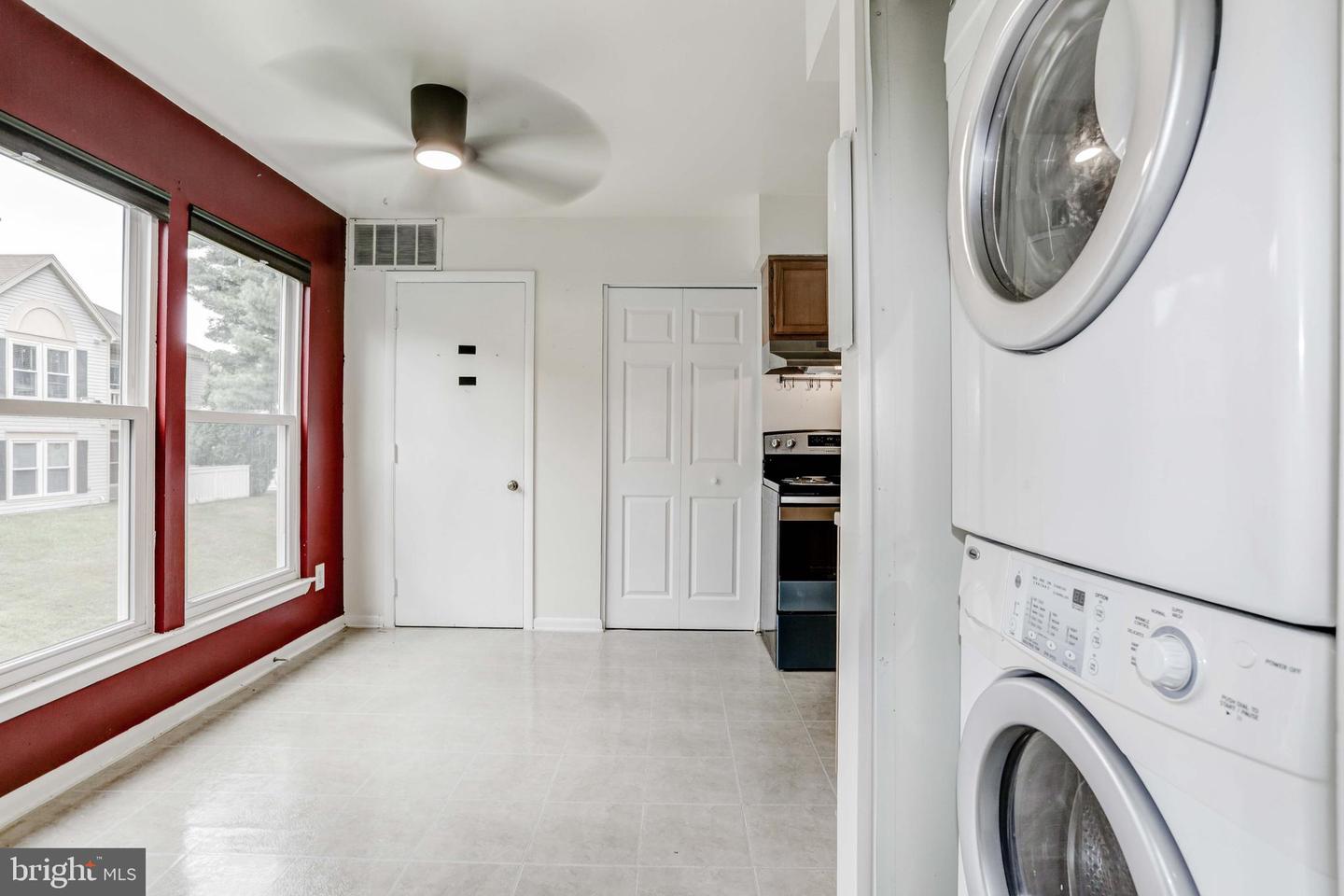 20193 Locustdale DRIVE Unit: 280