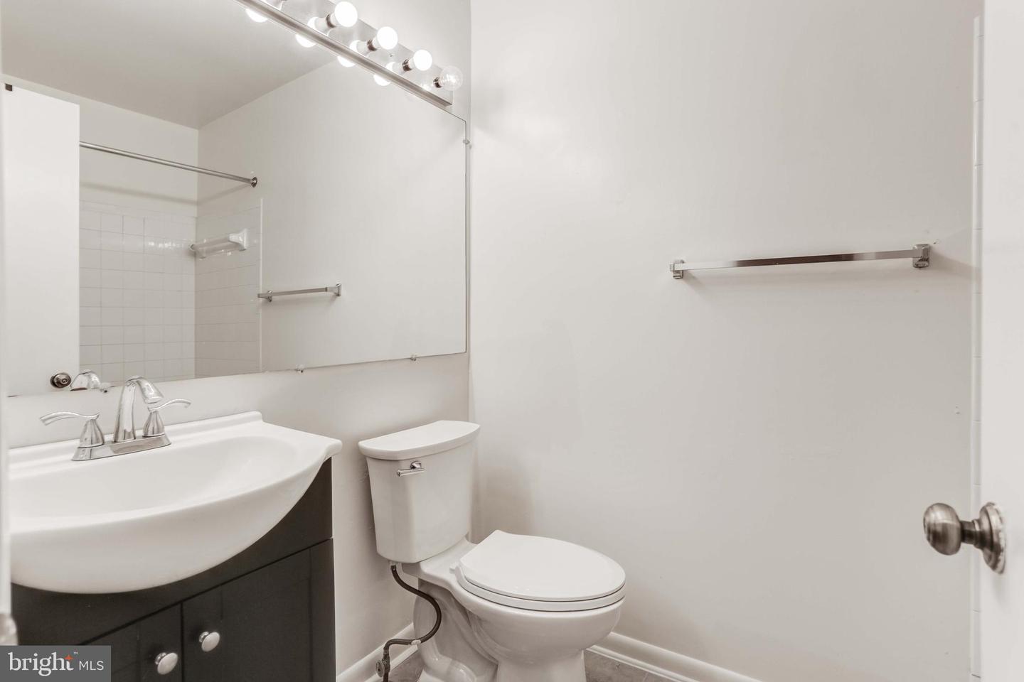 20193 Locustdale DRIVE Unit: 280