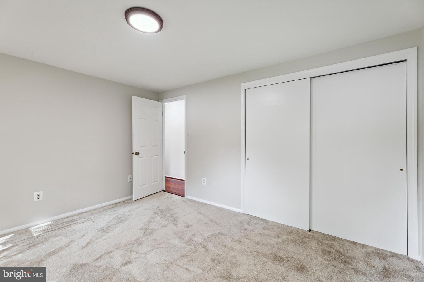18813 Luray COURT