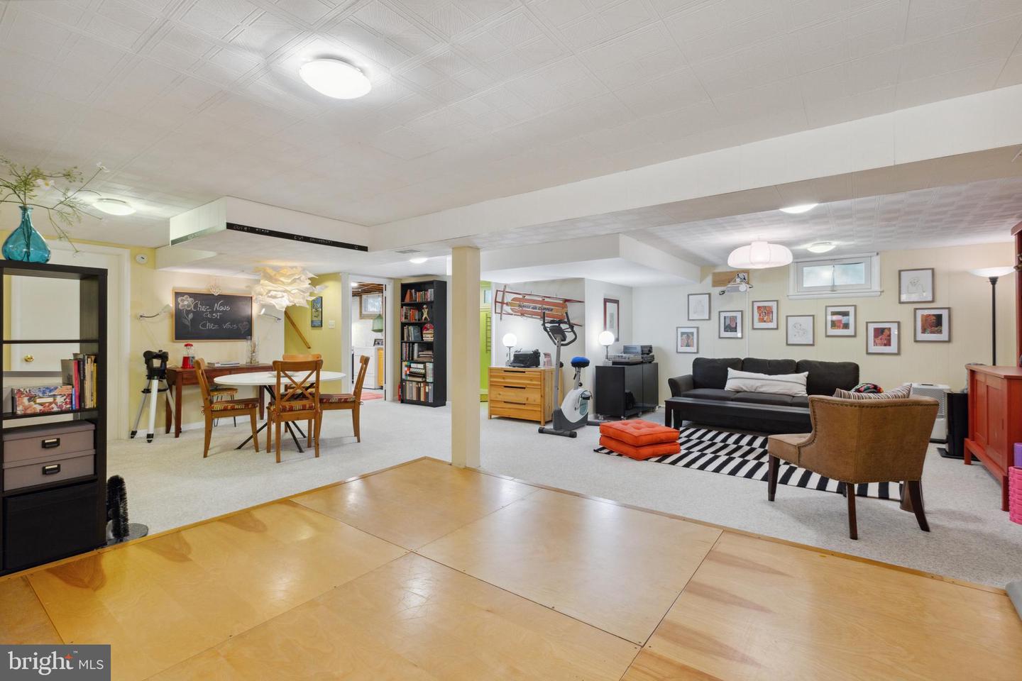 13915 Bauer DRIVE