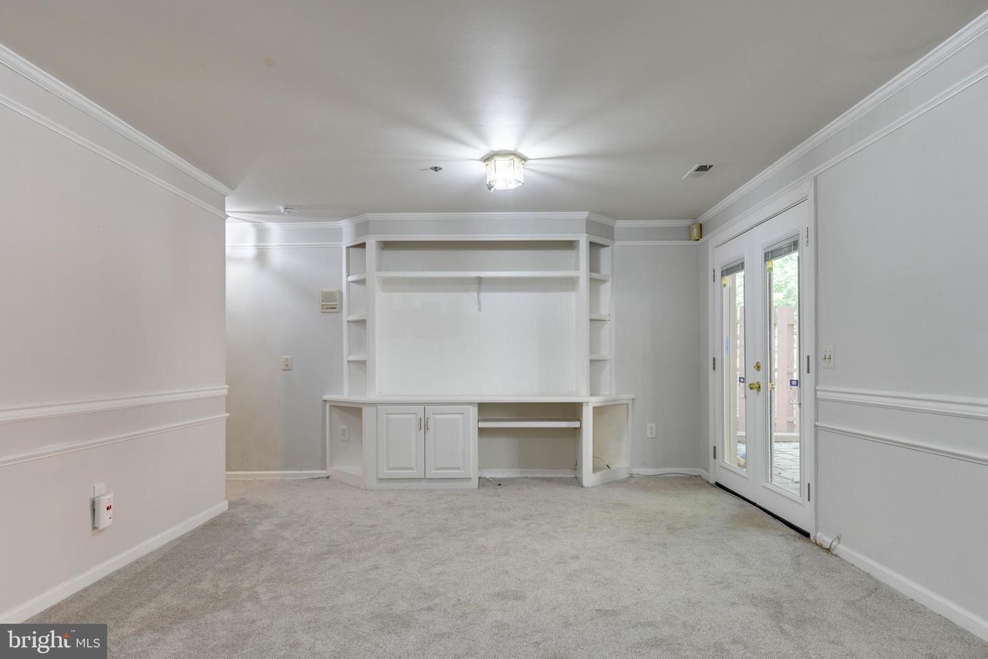 7500 Elioak TERRACE