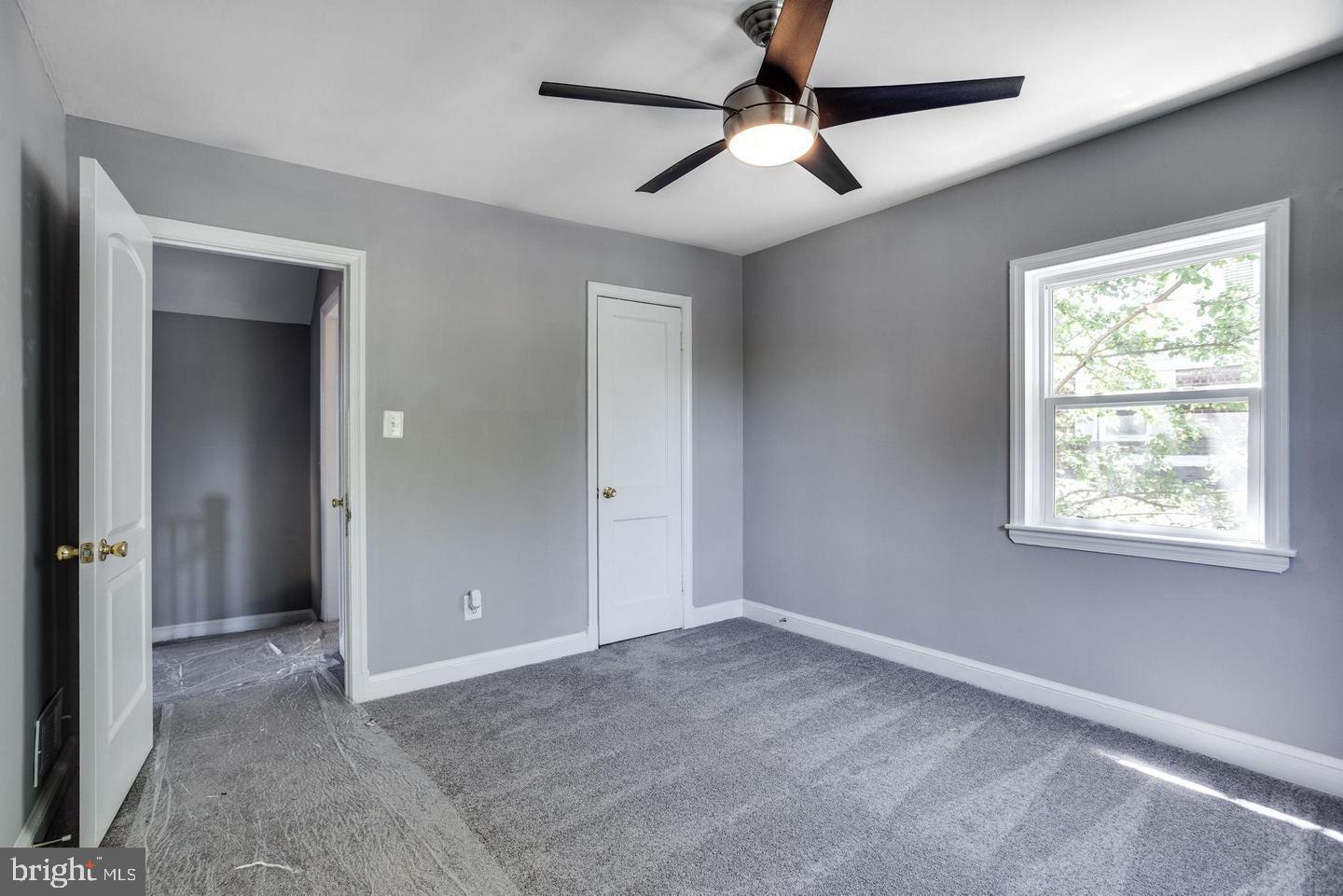 11605 Grandview AVENUE
