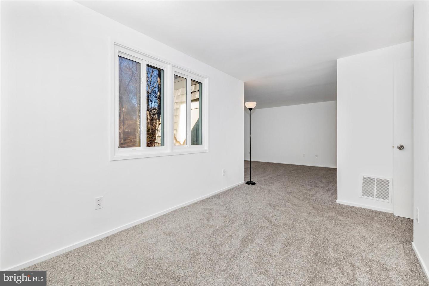 19028 Capehart DRIVE