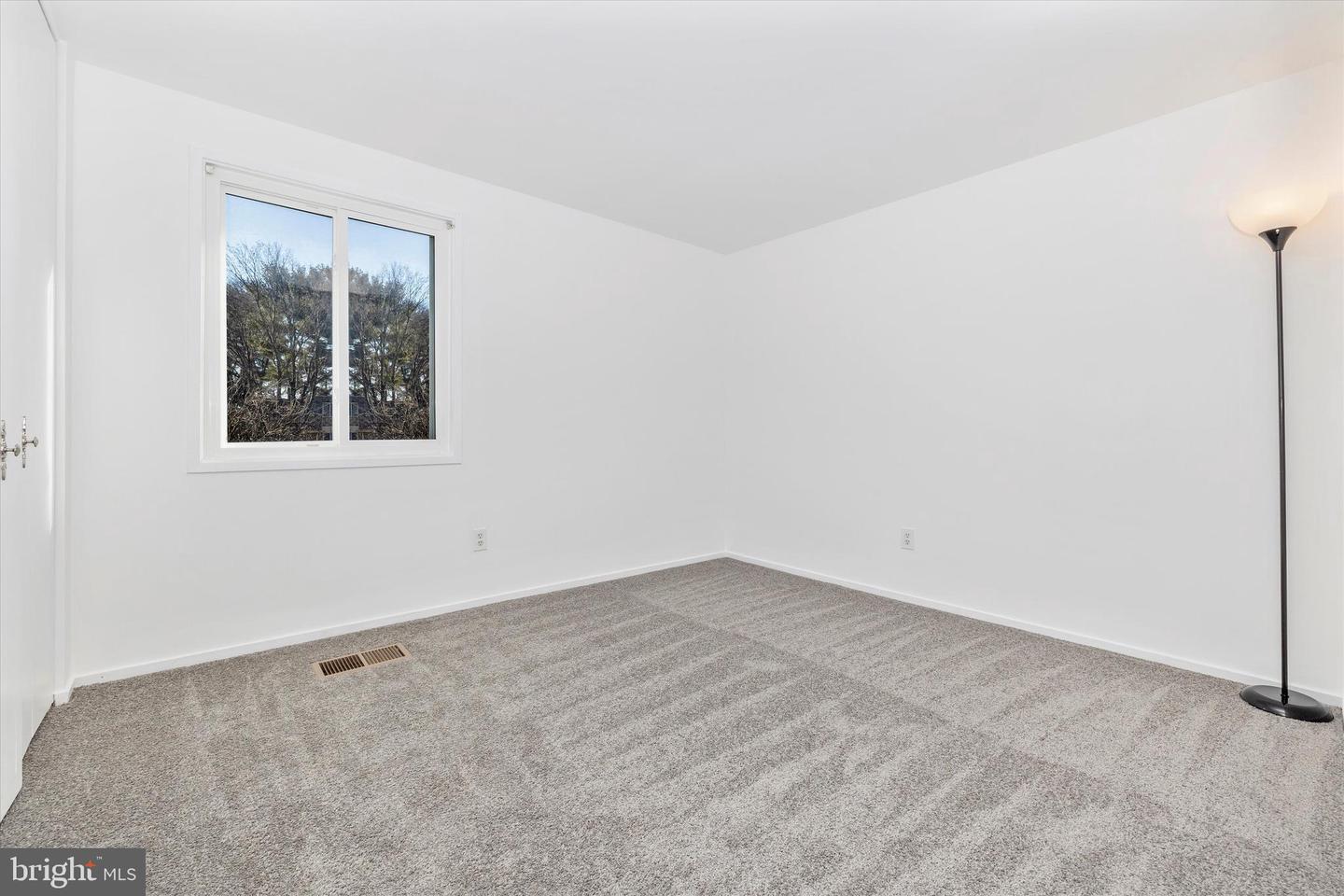19028 Capehart DRIVE