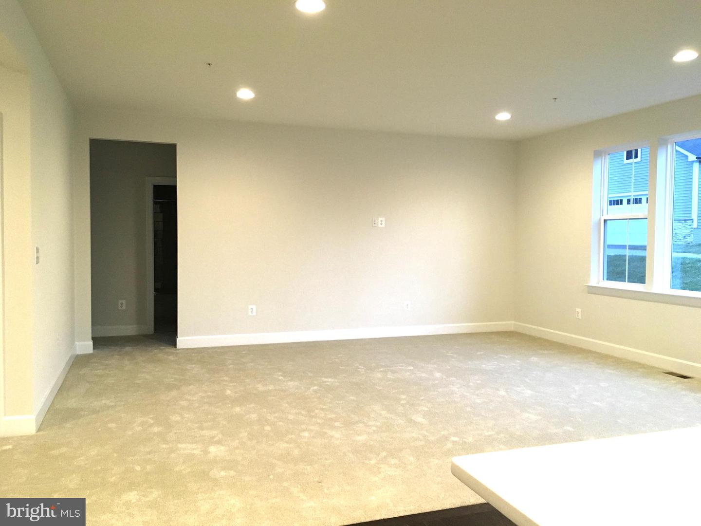 117 Parkdale COURT