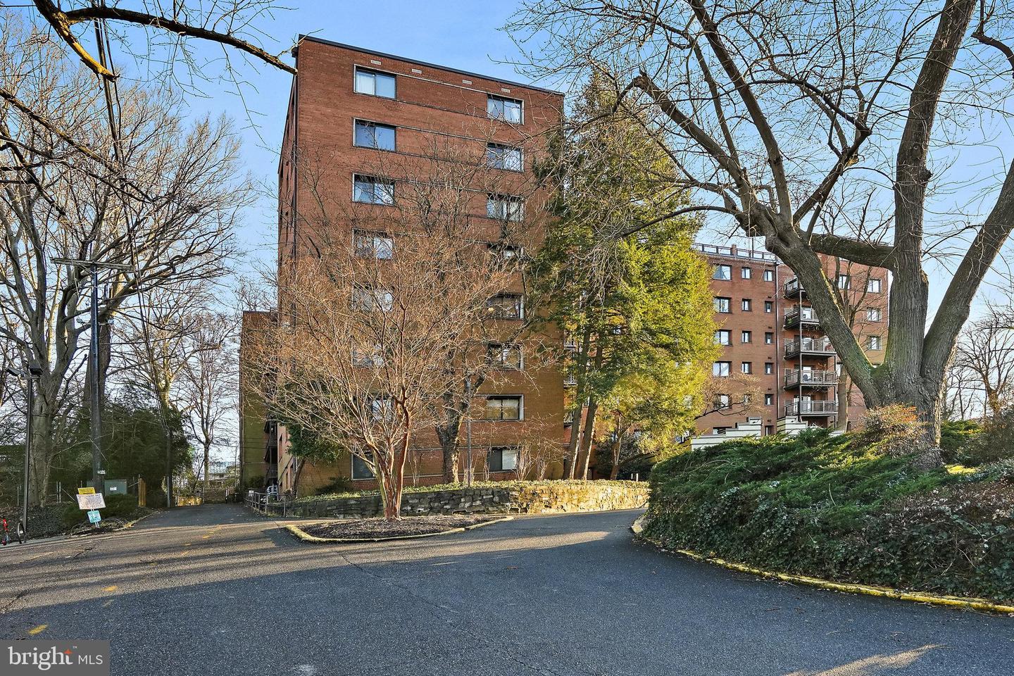 7611 Maple AVENUE Unit: 310