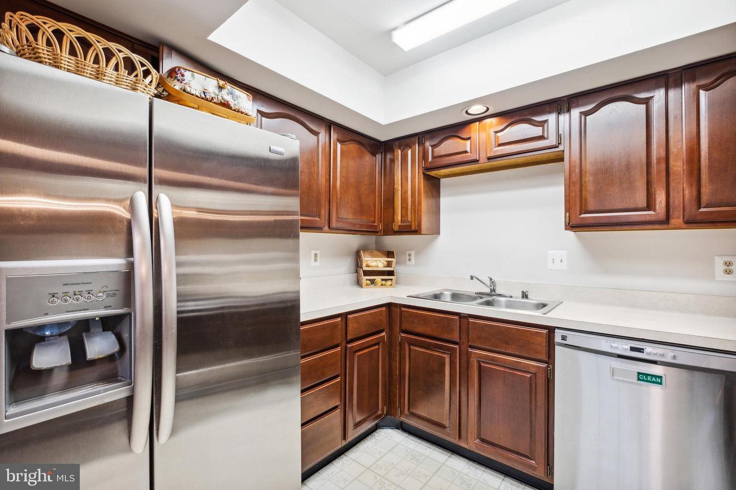 12425 Sky Blue DRIVE