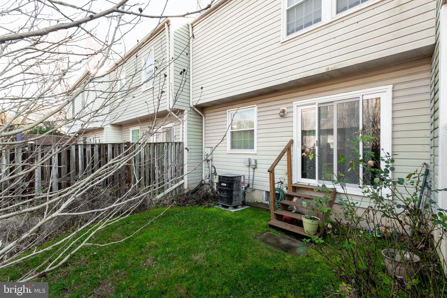 12425 Sky Blue DRIVE