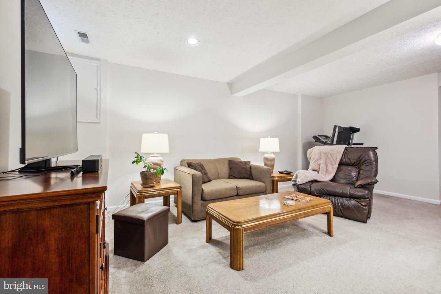 12425 Sky Blue DRIVE