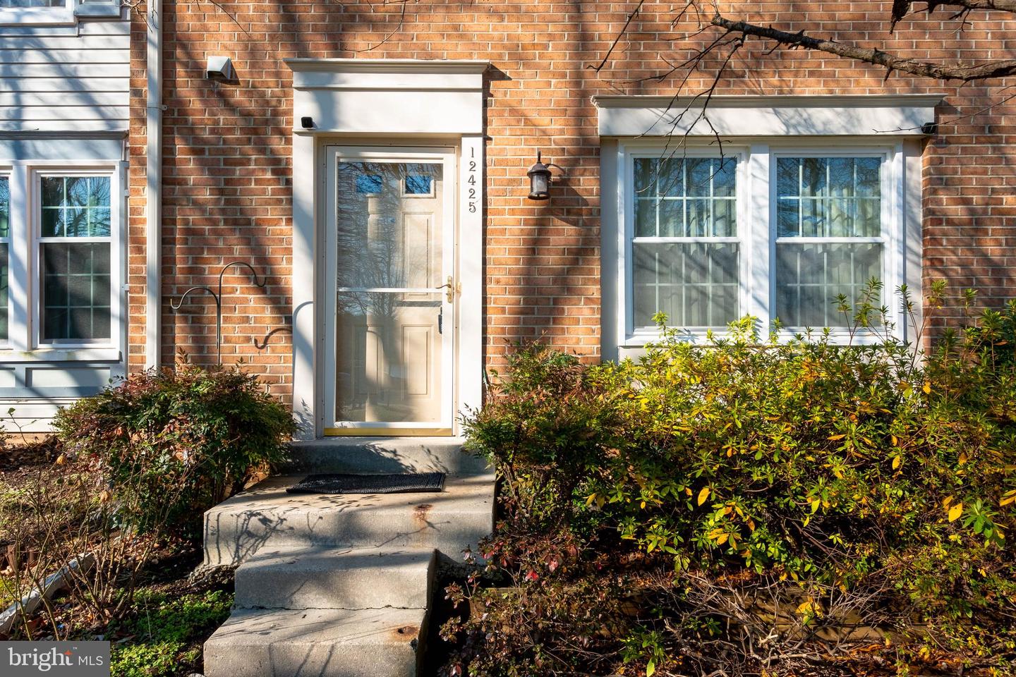 12425 Sky Blue DRIVE
