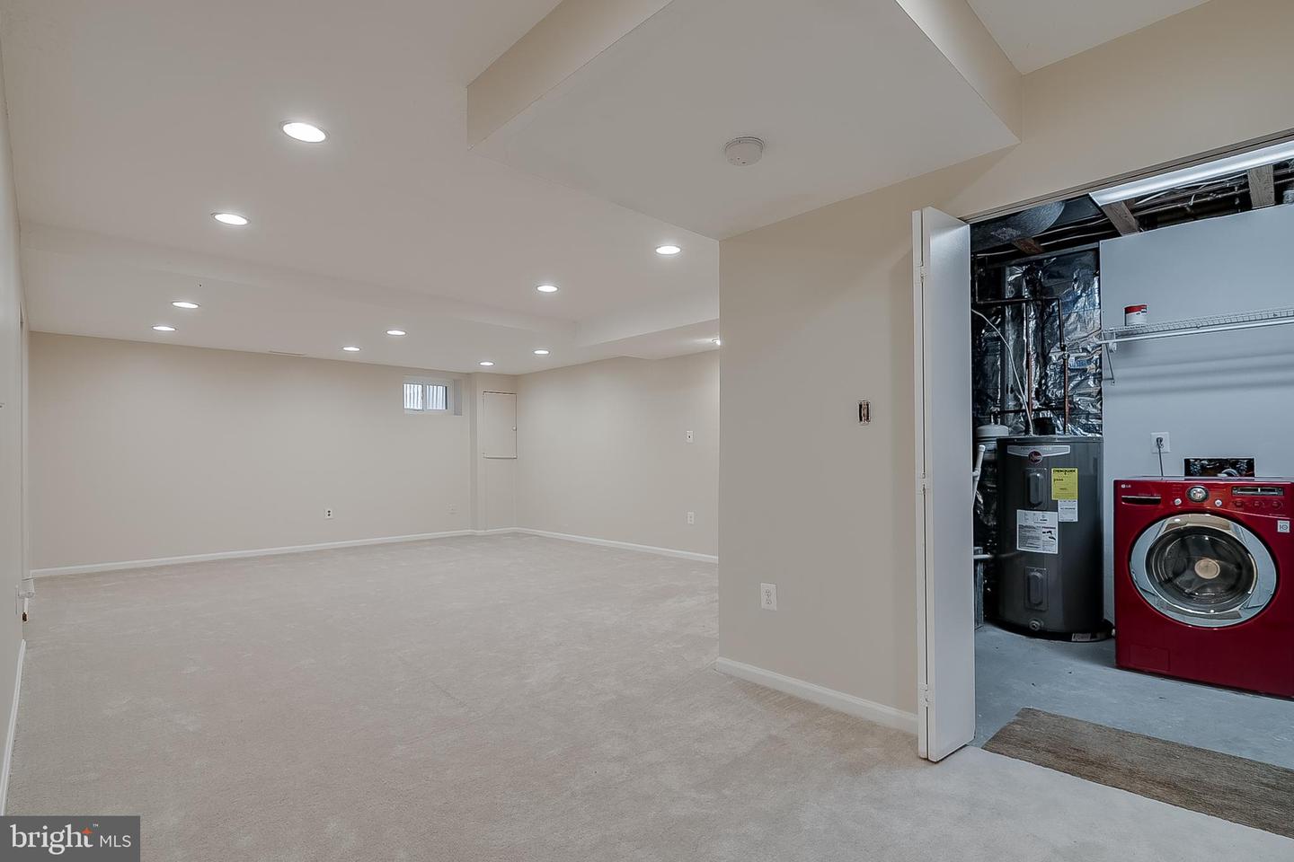 12056 Winding Creek WAY