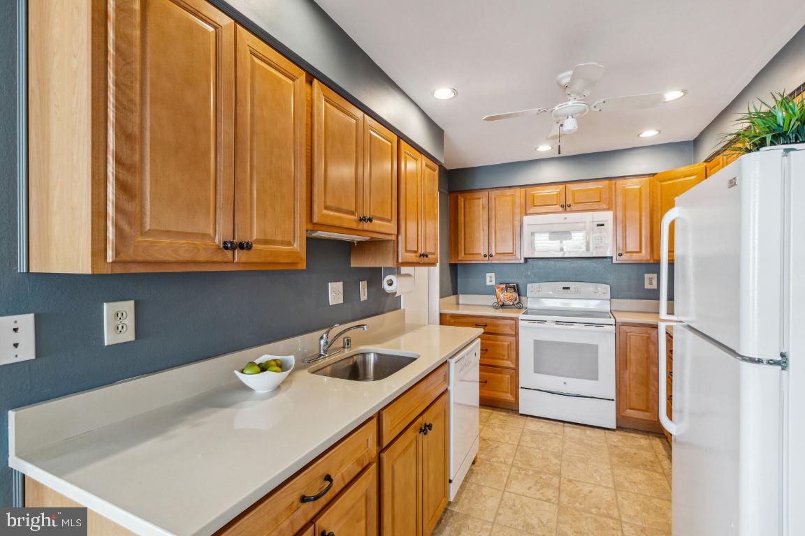 15402 Wentbridge COURT Unit: 44-B