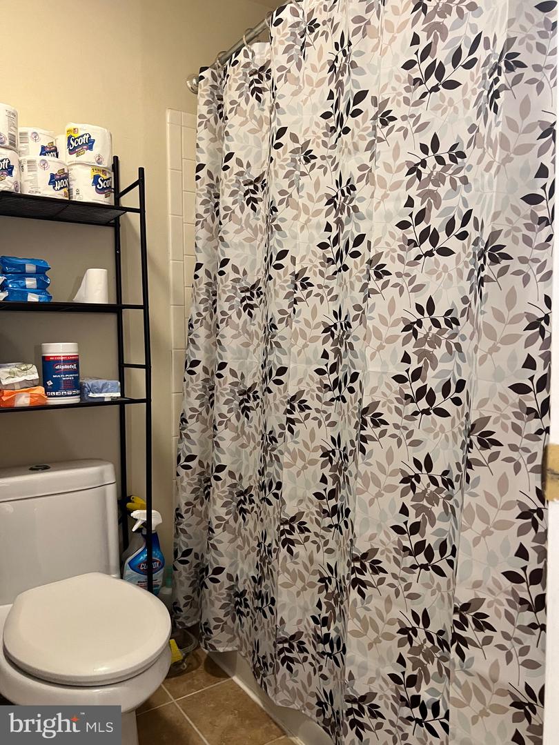 18032 Chalet DRIVE Unit: 26-303