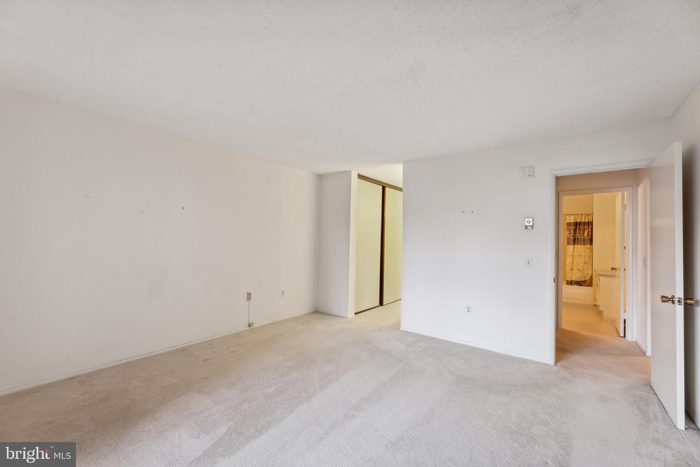 15111 Glade DRIVE Unit: 12-2D