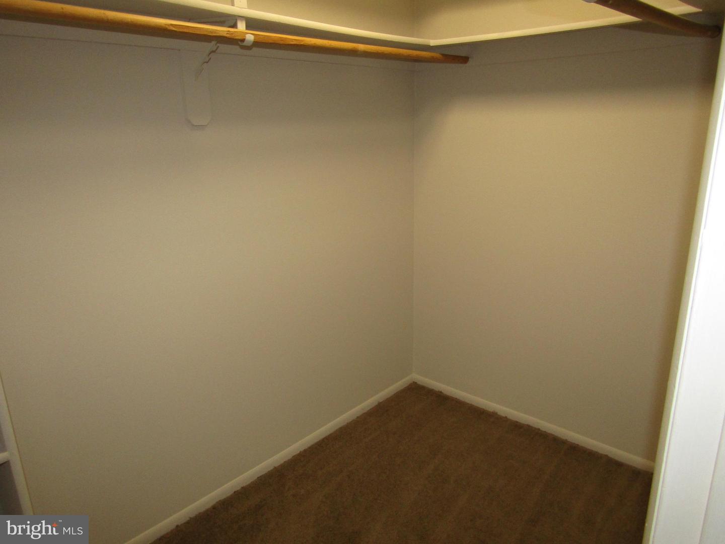 18110 Chalet DRIVE Unit: 12-101