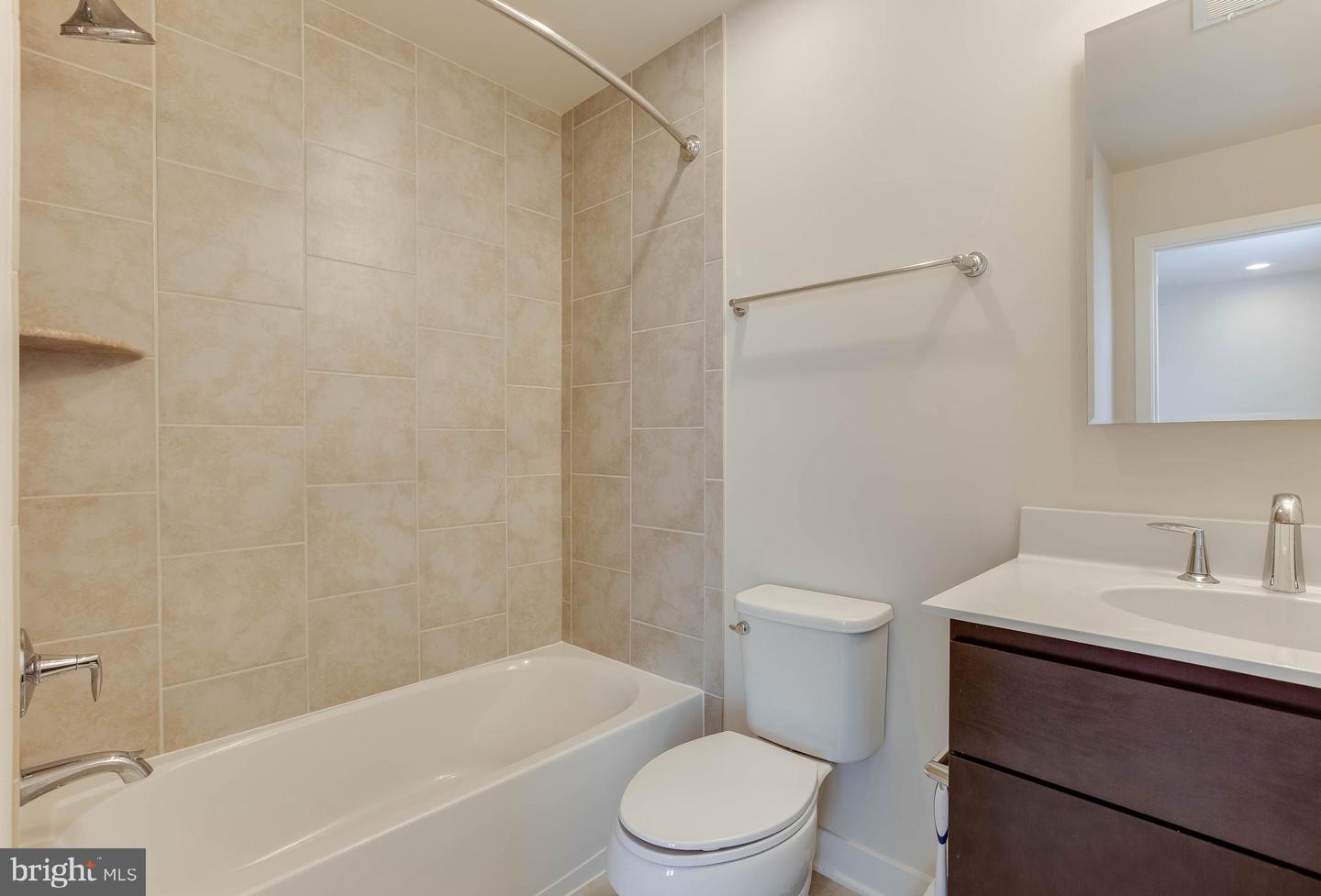 16203 Decker Pl