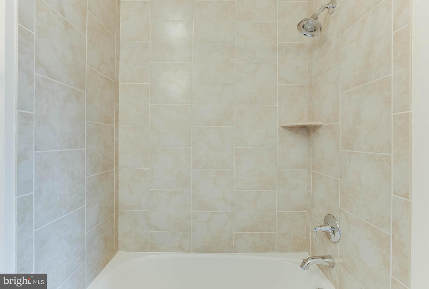 16203 Decker Pl