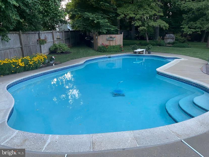 1401 Castle Cliff PLACE