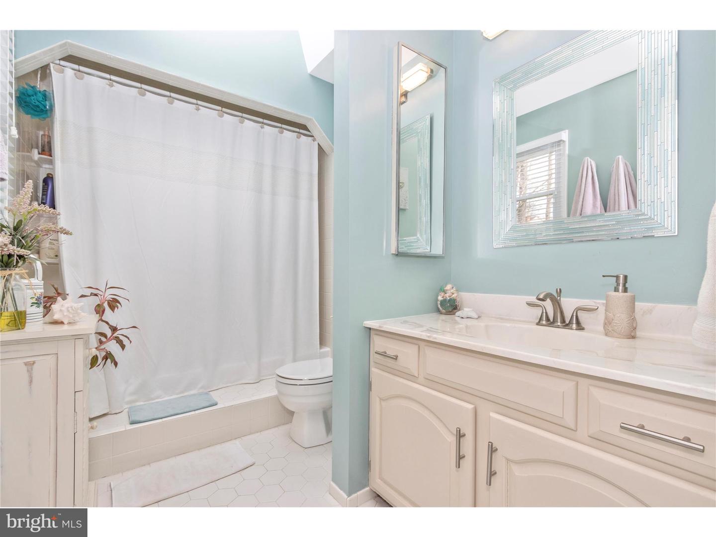 1401 Castle Cliff PLACE