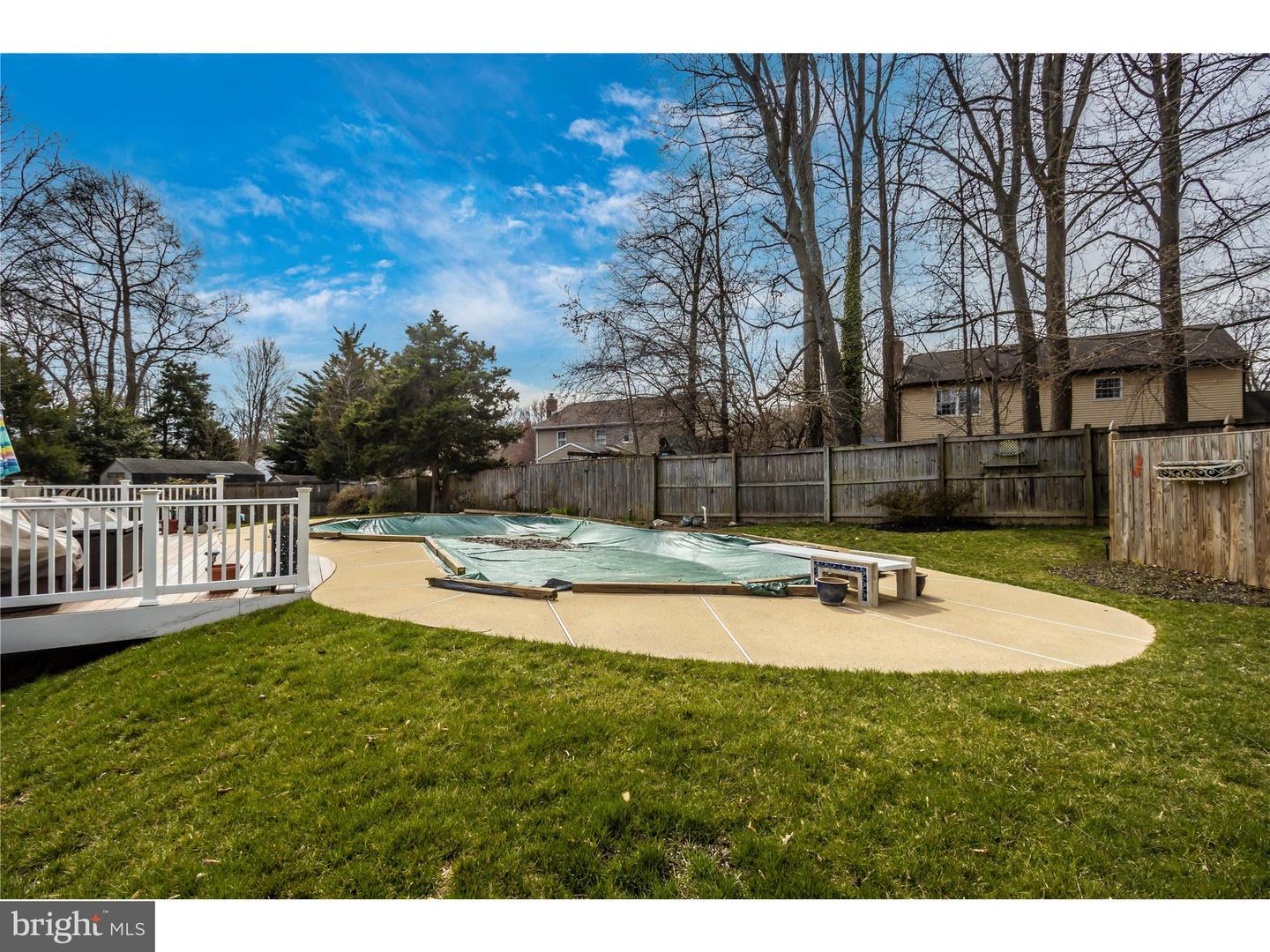1401 Castle Cliff PLACE