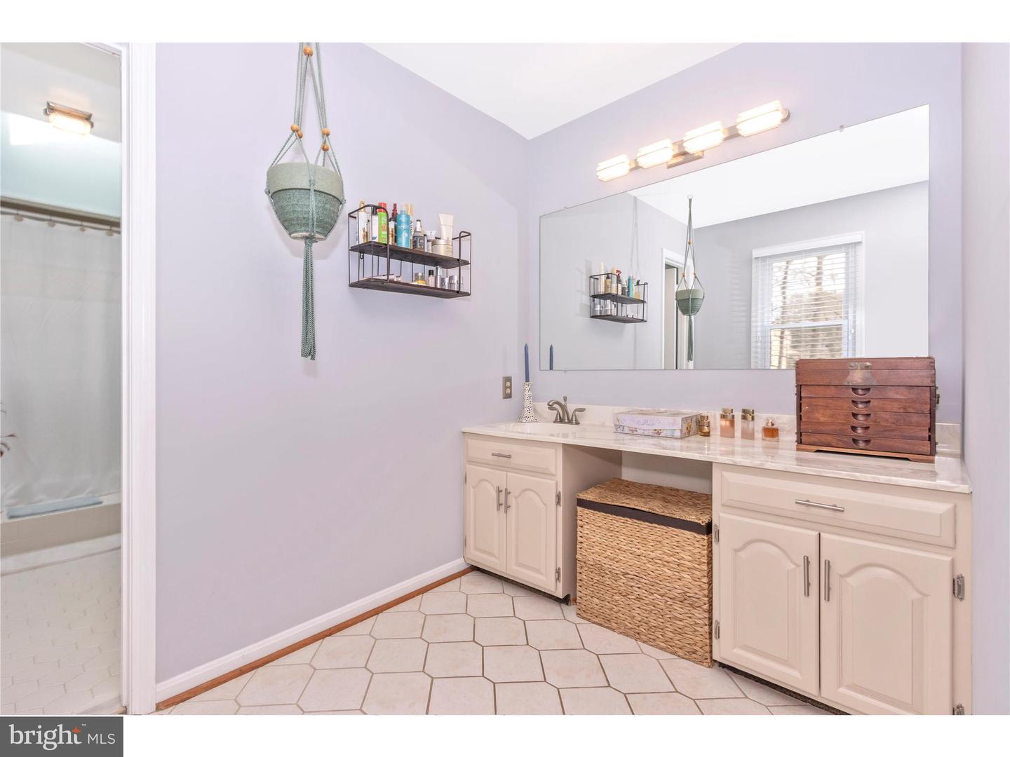 1401 Castle Cliff PLACE