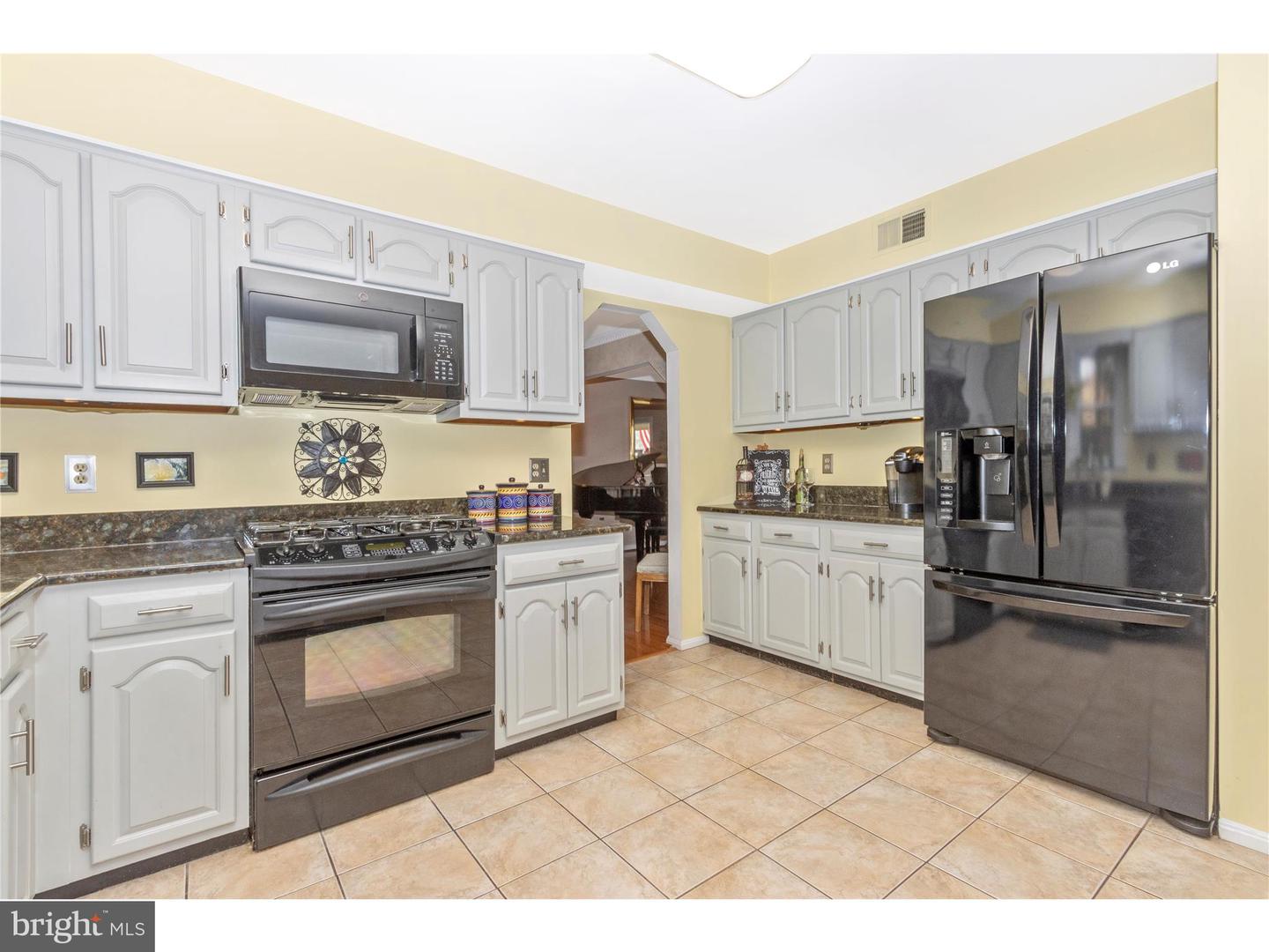 1401 Castle Cliff PLACE