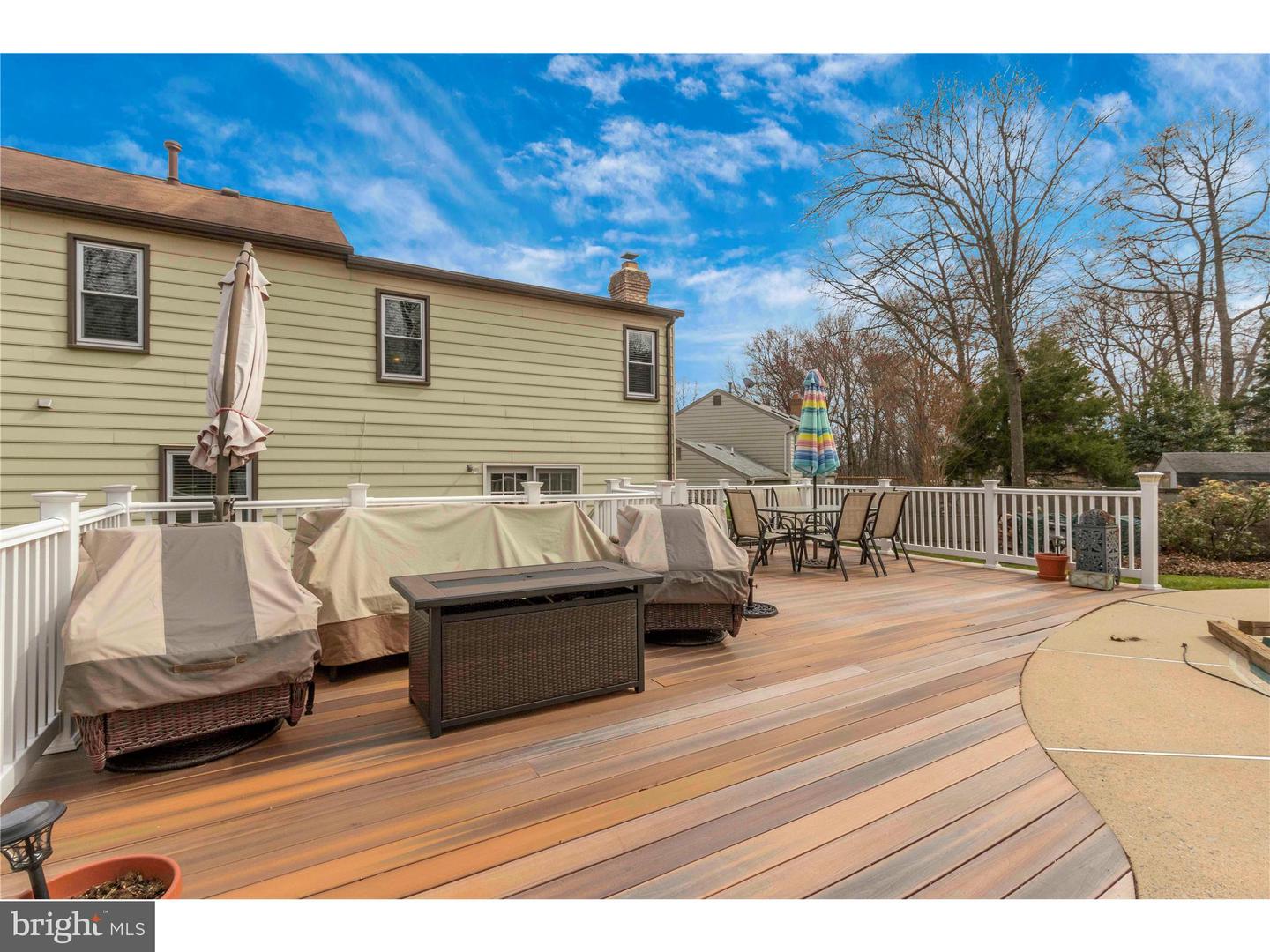 1401 Castle Cliff PLACE
