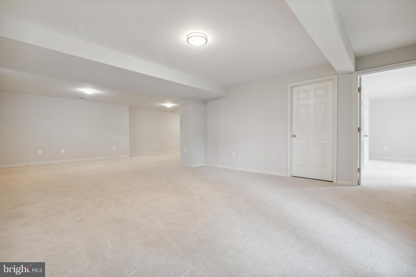 18632 Reliant DRIVE